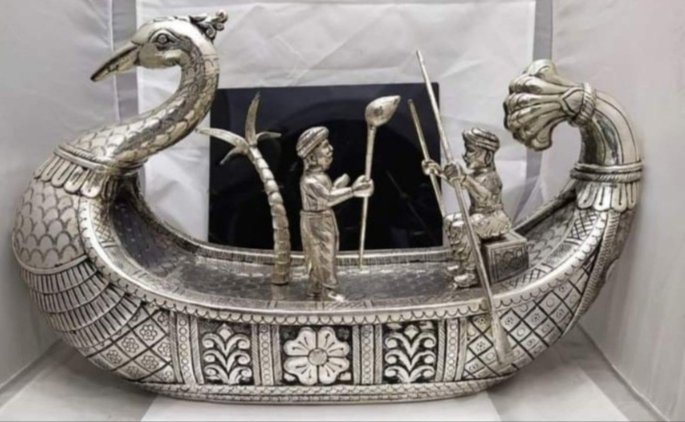 Silver Peacock Boat Heritage Showpiece