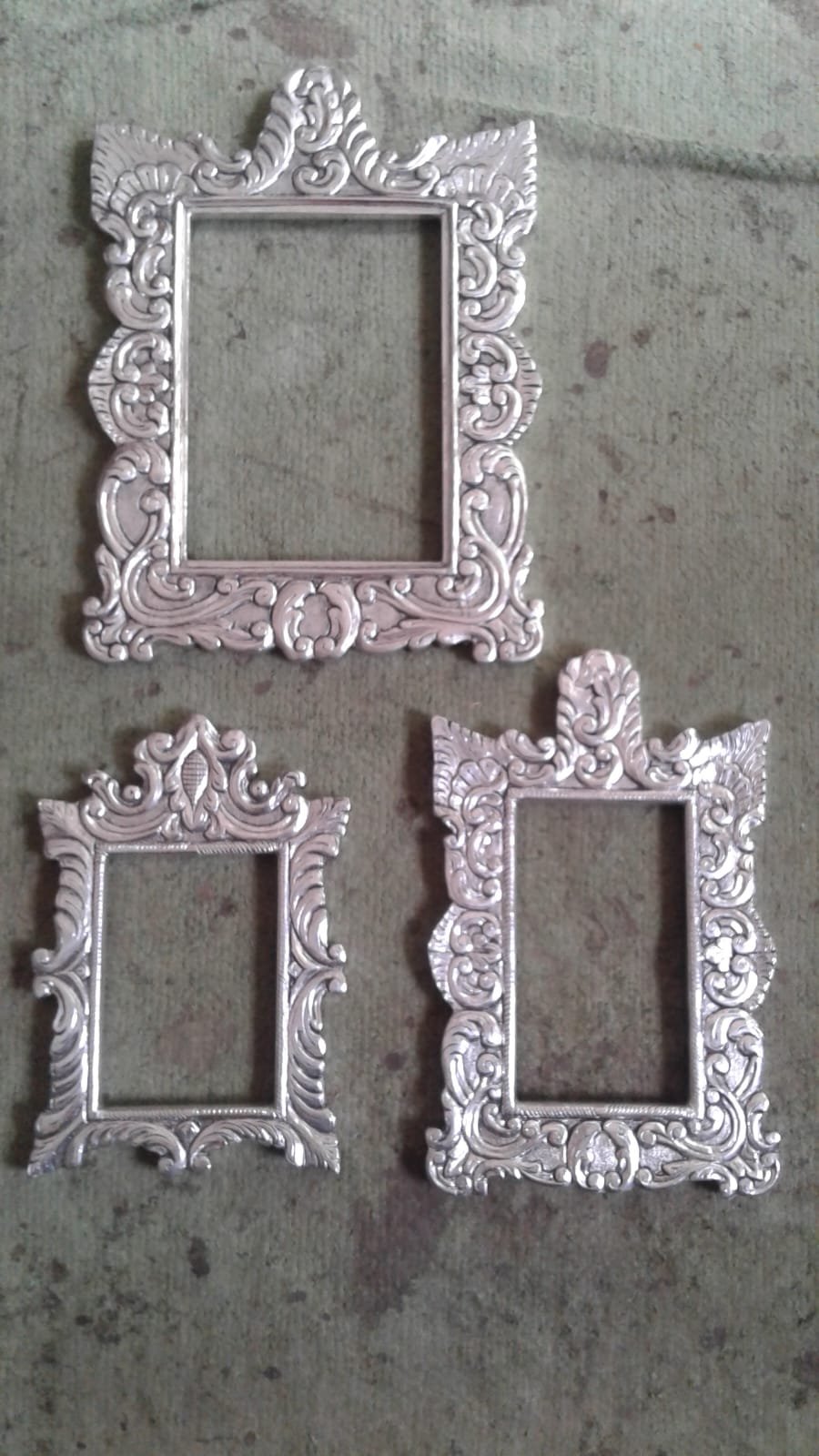 Silver-Plated Baroque Photo Frame Set